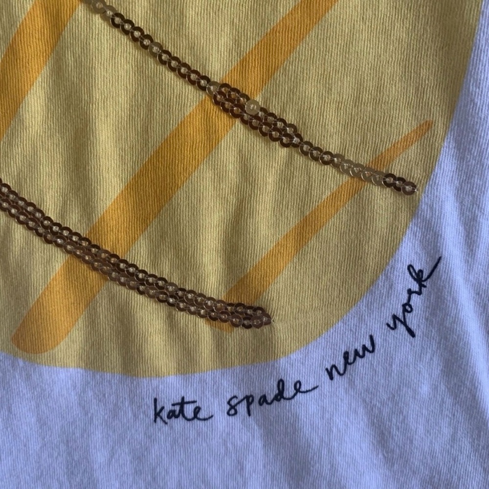♠️ Kate spade - 2 for 1 — Tee & bracelet- White & Yellow & black & gold bangle 🍍 - Picture 8 of 15